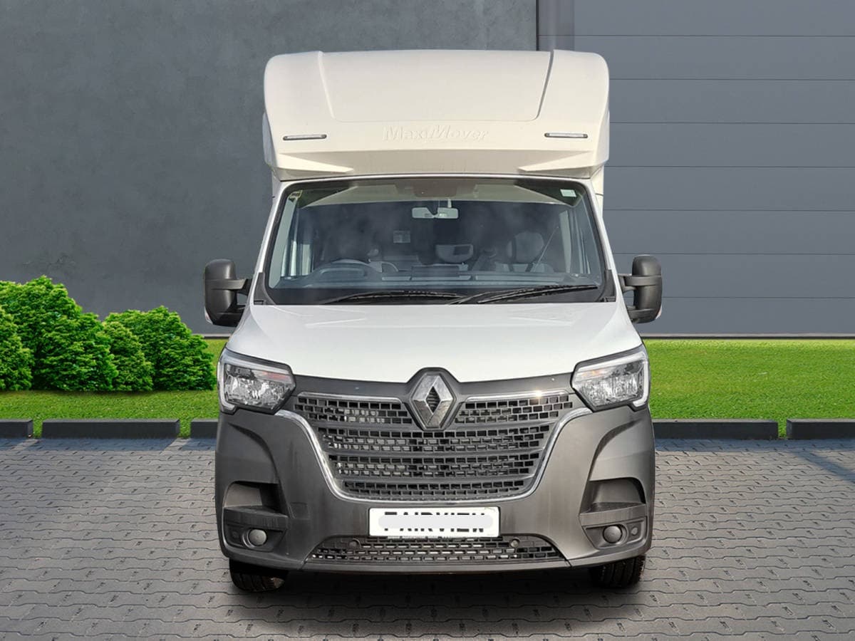 Professional removals vehicle used by Moveaxis